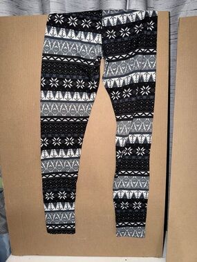 Black & Gray Fair Isle Print Leggings